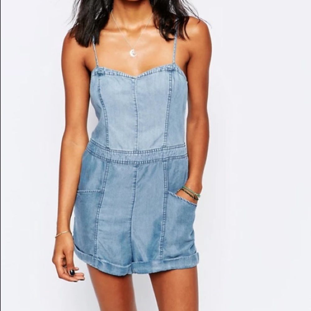 Abercrombie & Fitch romper